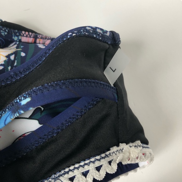 CUPSHE Navy Floral Cutout Bikini Size L - Picture 6 of 12